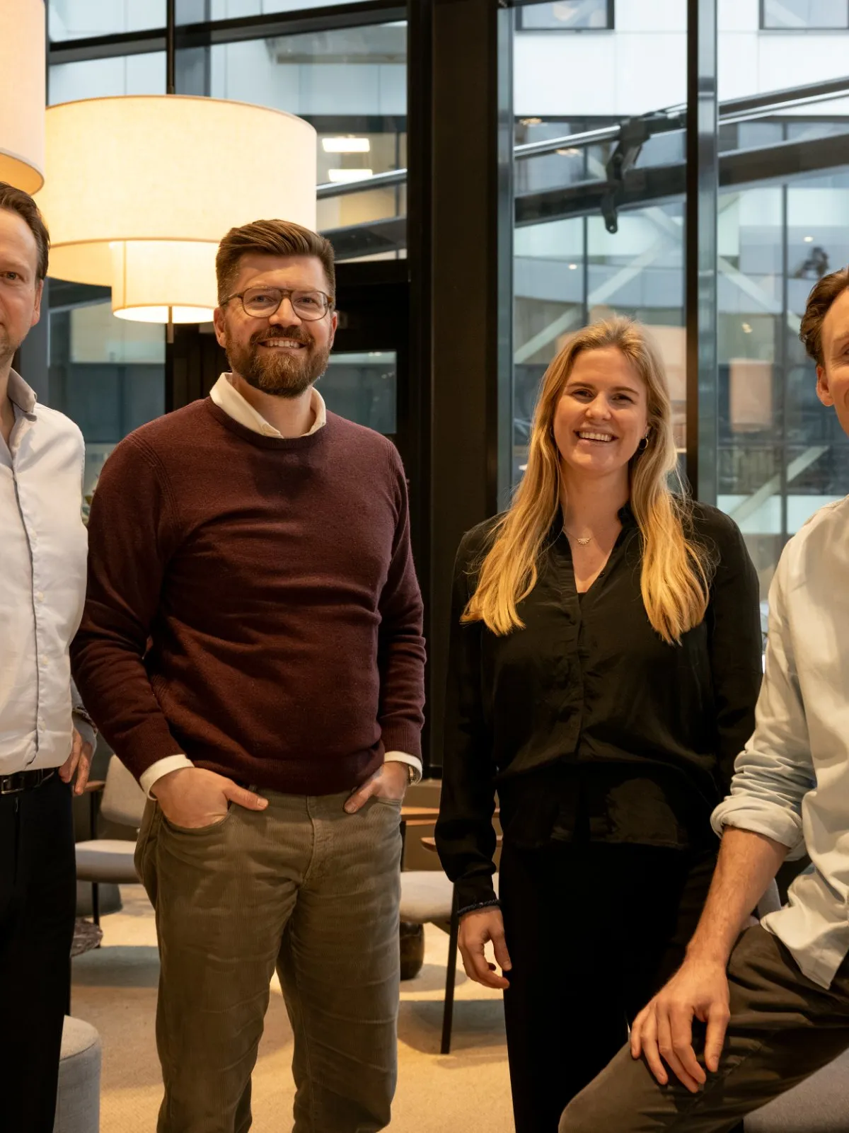 Fra venstre: Frode Øvrevik (styremedlem og medgründer), Fredrik Marø (styremedlem), Mie Solem (Daglig leder), Kristoffer Ingebrigsten (styreleder Medipath og daglig leder i Dr.Dropin)
